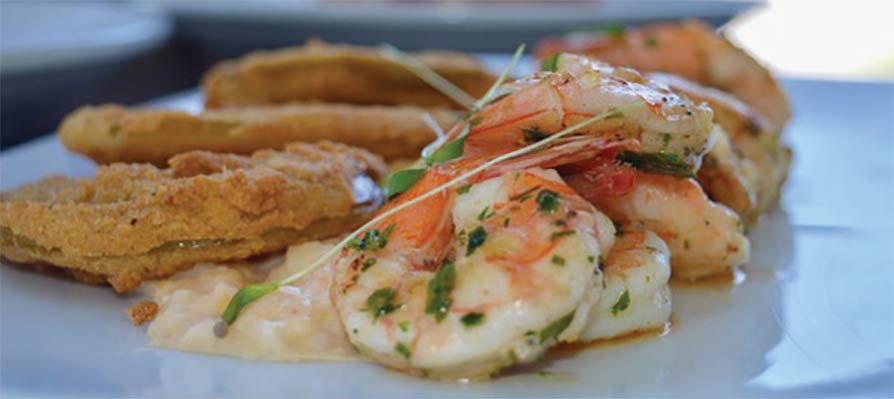 Acme Lowcountry Kitchen’s Whistle-stop Shrimp and Grits (recipe serves 4)