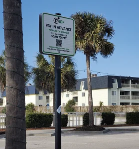 Image of Isle of Palms, South Carolina's new paid parking signage on Front Beach Blvd