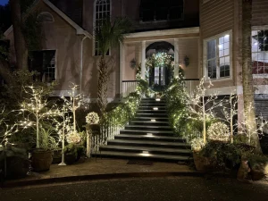 Traditional door holiday decoration winner 2024 Isle of Palms, South Carolina