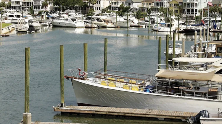 Photo of IOP, SC marina's occupided boat slips, before 2025's dredging.
